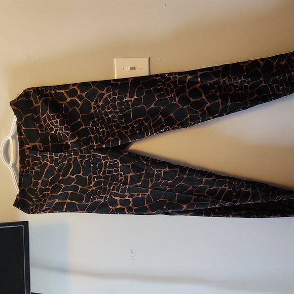 Giraffe print pants - Picture 1 of 6